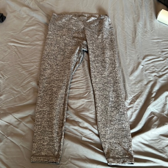 Lululemon Wunder Under High Rise 25” Leggings size 10 - Picture 2 of 6